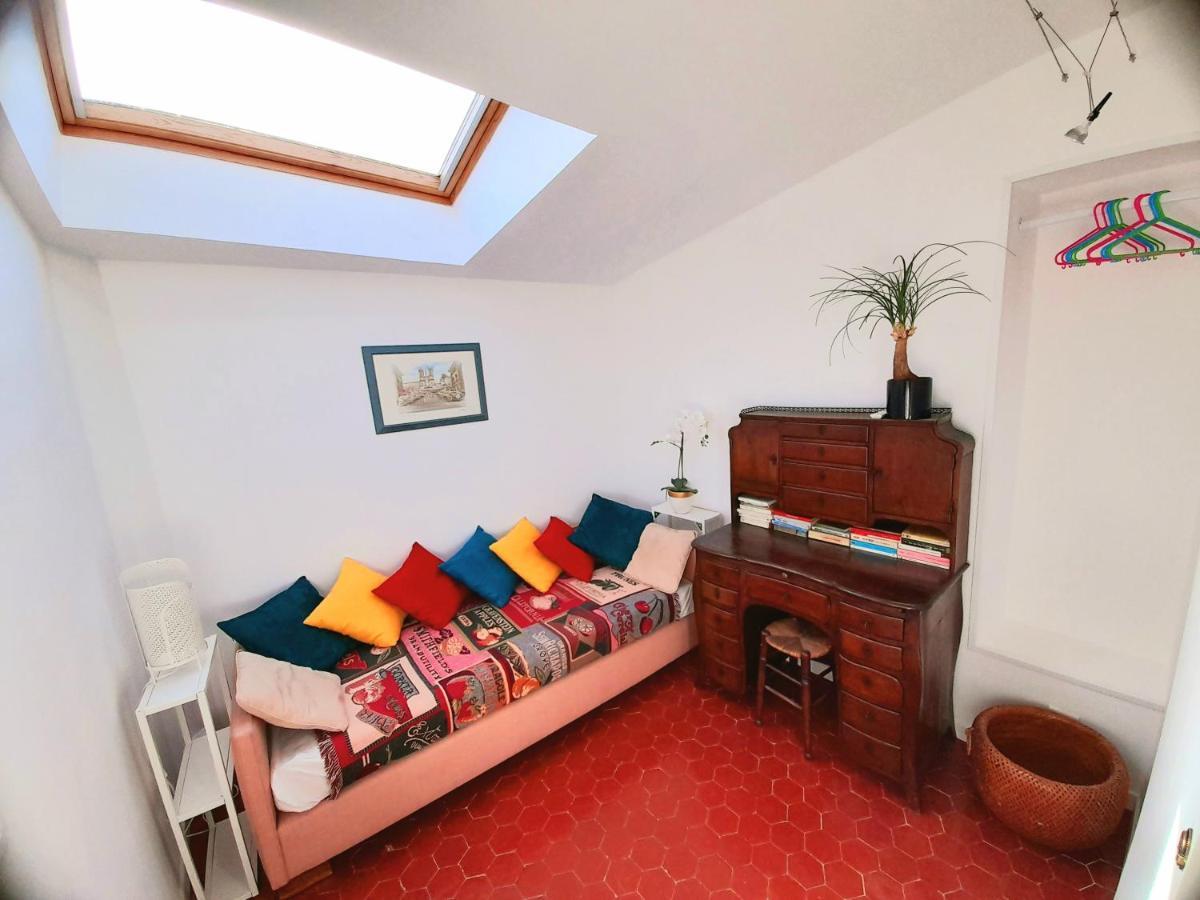 Appartement Familial - 7Pers- Hyeres-Centre Eksteriør billede