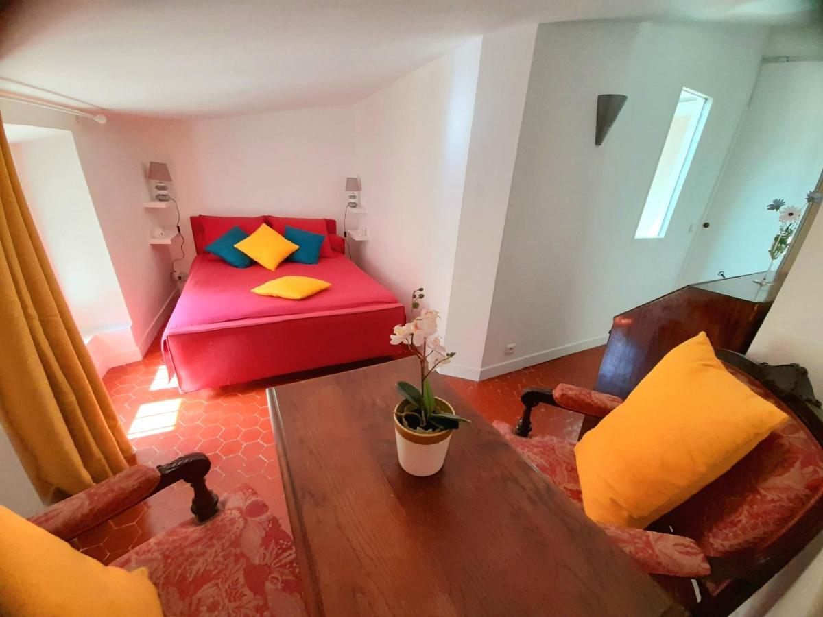 Appartement Familial - 7Pers- Hyeres-Centre Eksteriør billede